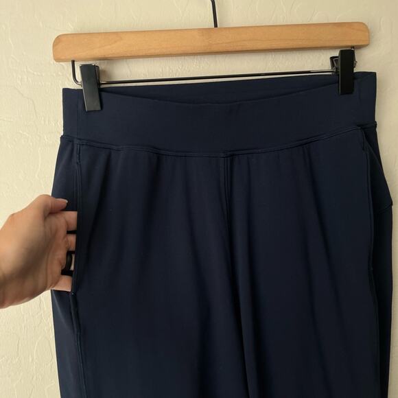 Lululemon rejuvenate crop jogger navy blue 6 - Picture 7 of 10